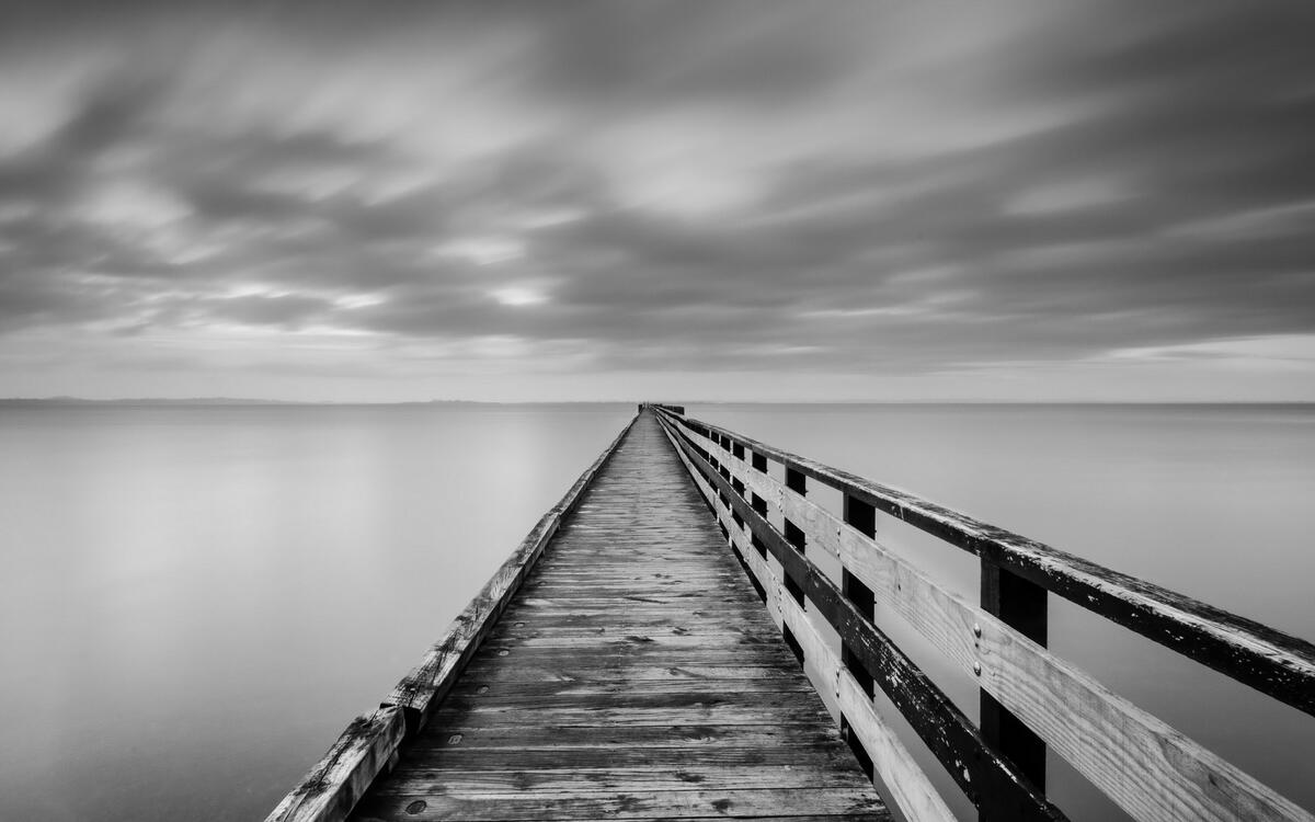 Фото бесплатно обои горизонт, деревянный мост, небо