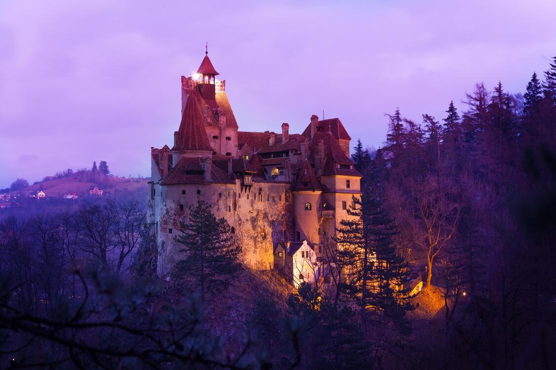 Фото бесплатно обои замок, вечер, подсветка